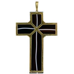 Vintage Large Size Onyx and 14 Karat Yellow Gold Cross