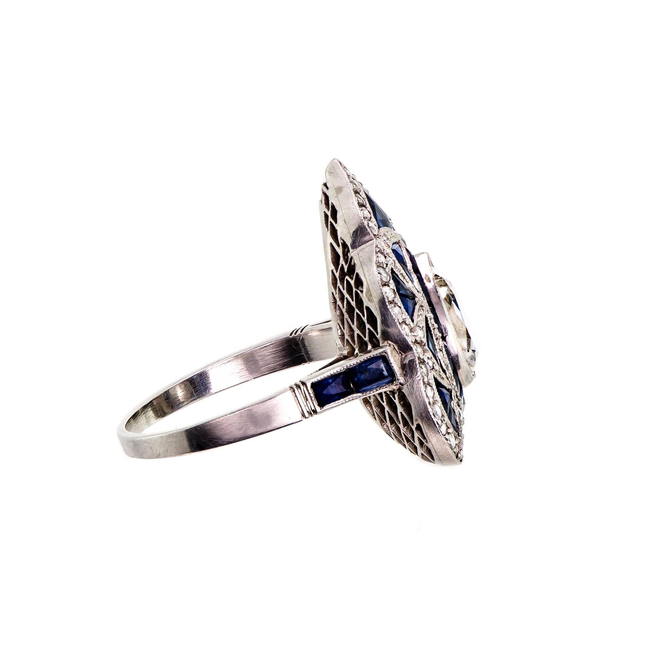 Alluring Art Deco Diamond and Sapphire Heart Ring In Excellent Condition For Sale In Lombard, IL