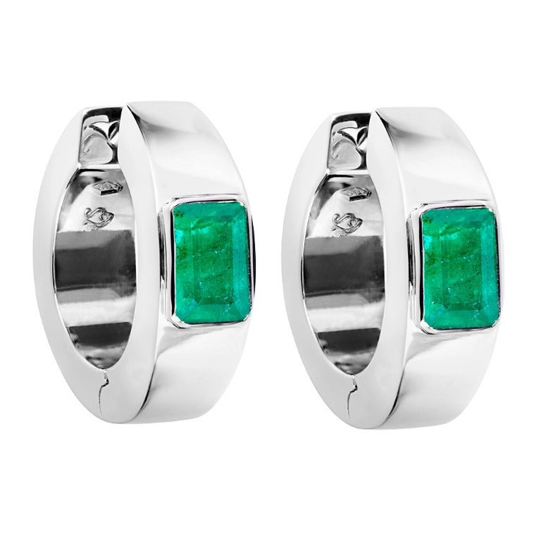 Renesim Emerald White Gold Hoop Earrings For Sale