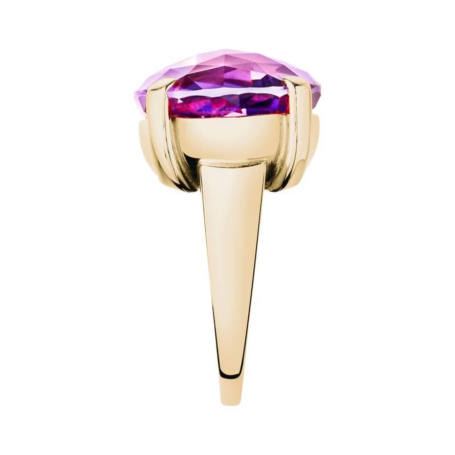 Contemporary Renesim Purple Amethyst Gold Round Ring For Sale