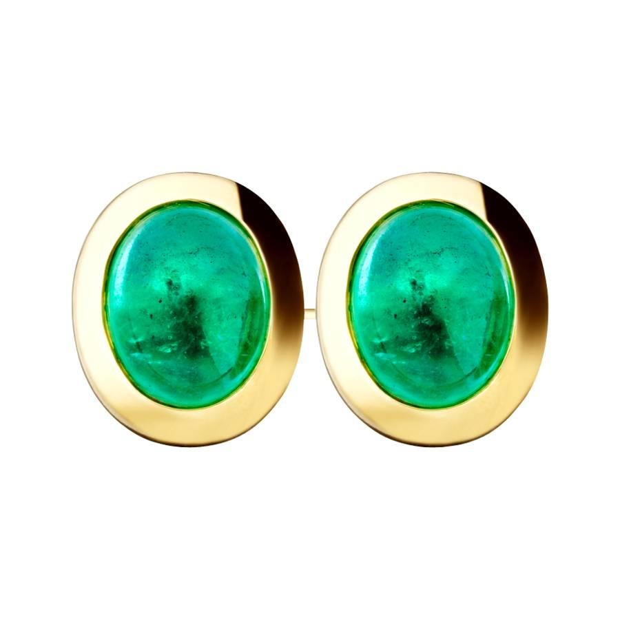 These stunning gemstone cufflinks feature 4 emerald cabochons (10 x 8 mm) in a classic 18K yellow gold setting. They are also available in 18k white gold, rose gold and platinum upon request. 