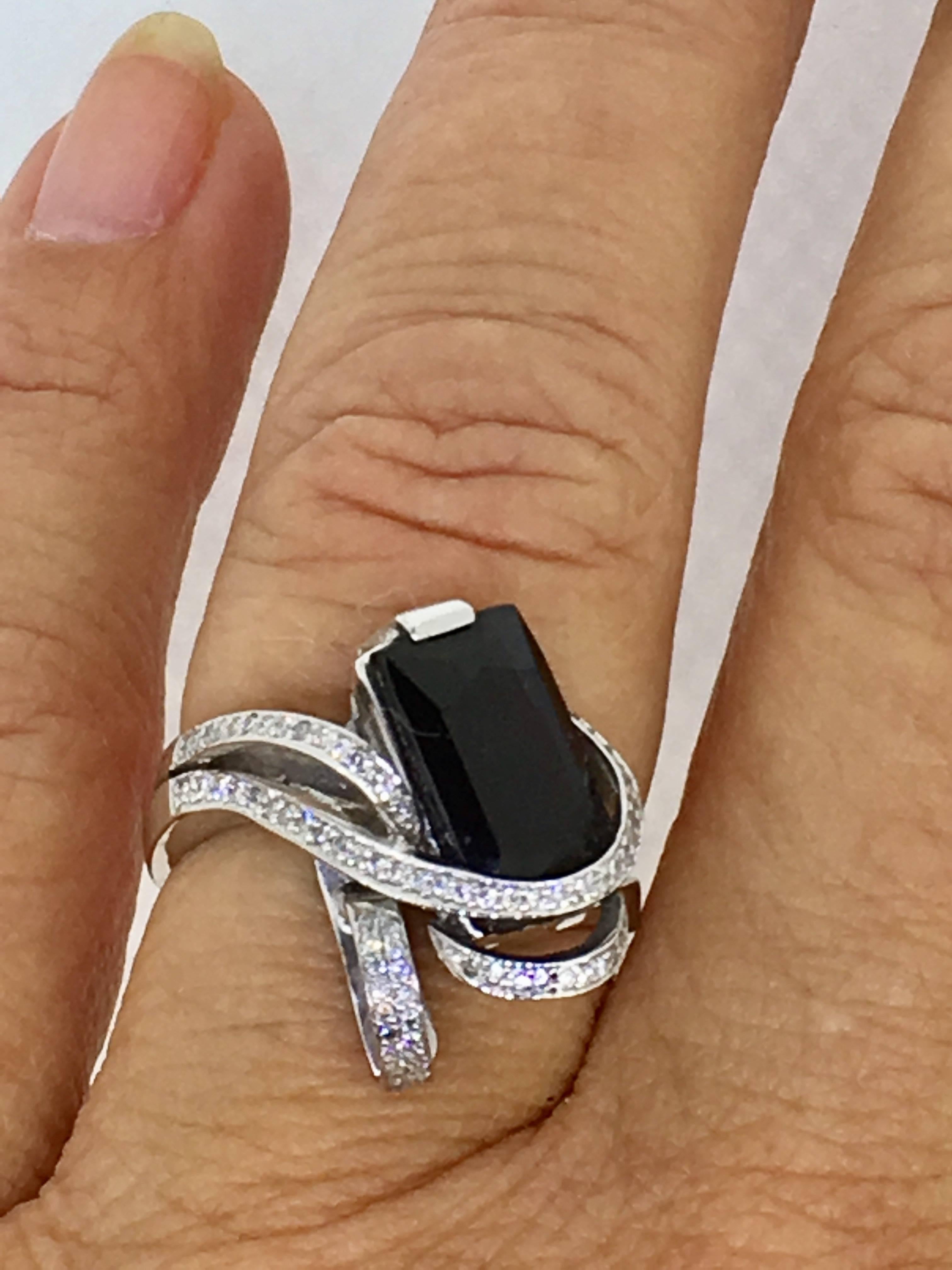 L. Van Giel  Diamonds and Saphire Art Nouveau  Ring 2