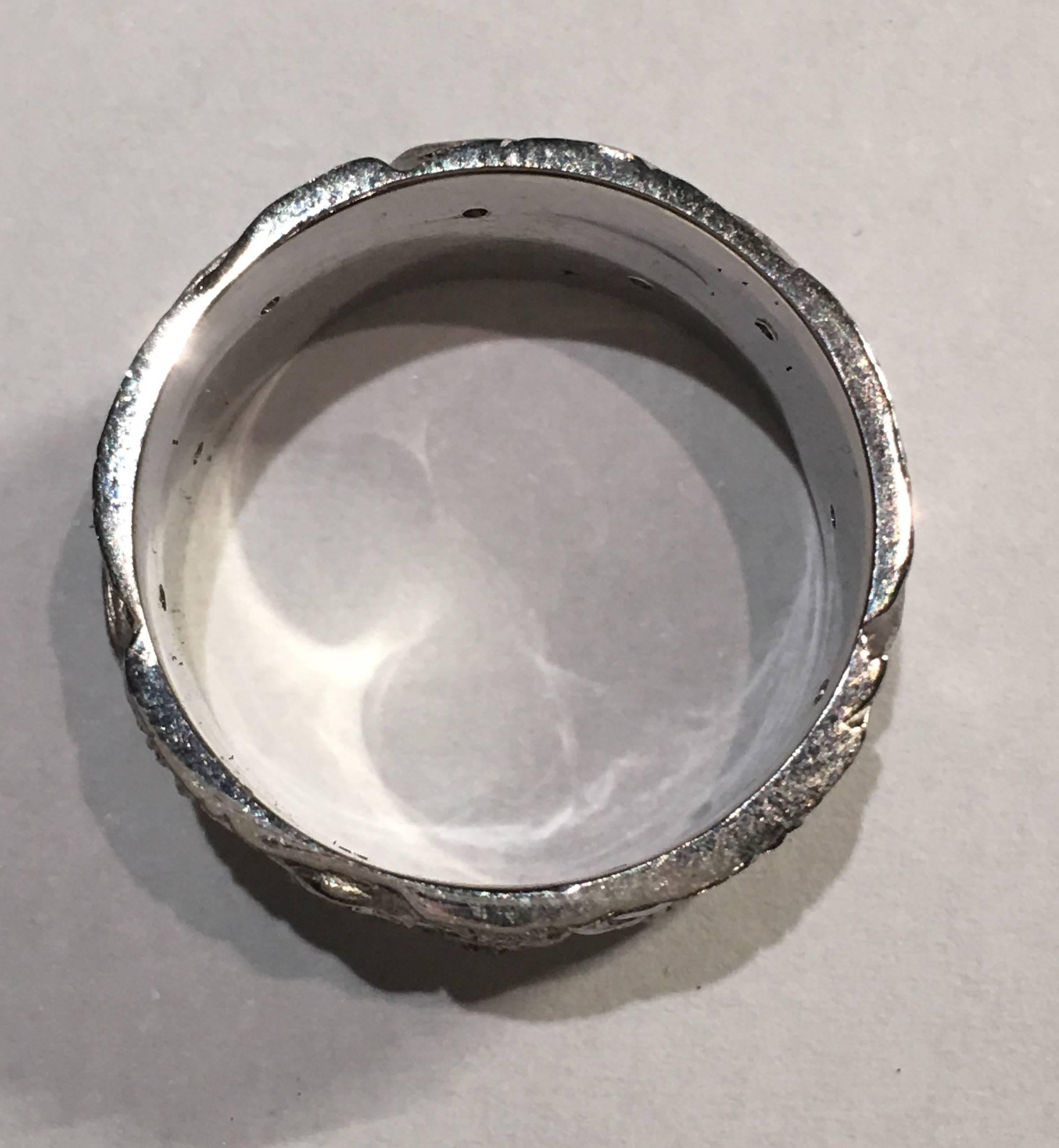 S. Van Giel Baroque Diamond Gold Wedding Ring In New Condition For Sale In Antwerpen, BE