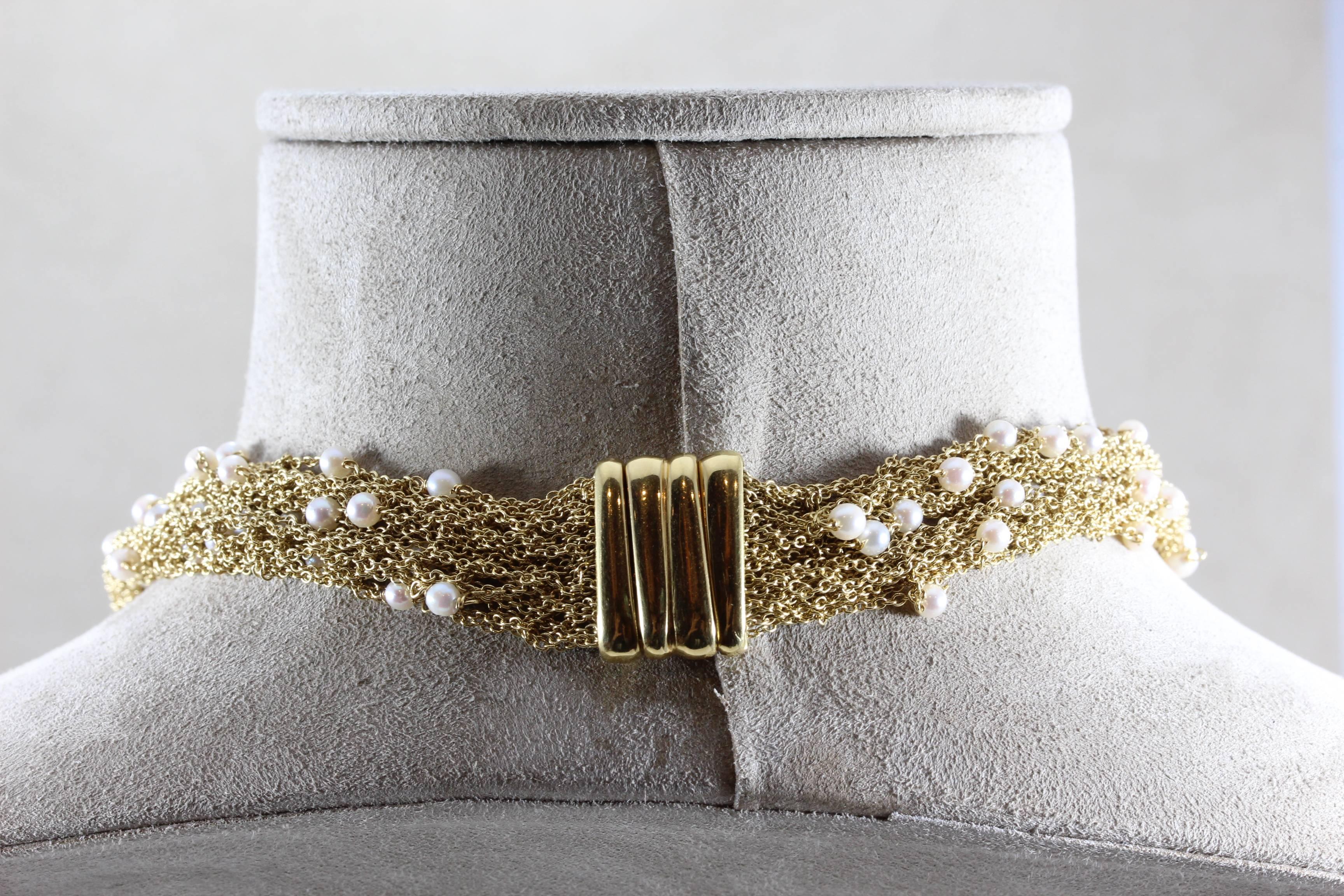 Italienische Mid-Century-Halskette aus Perlengeflecht und Gold im Angebot 2