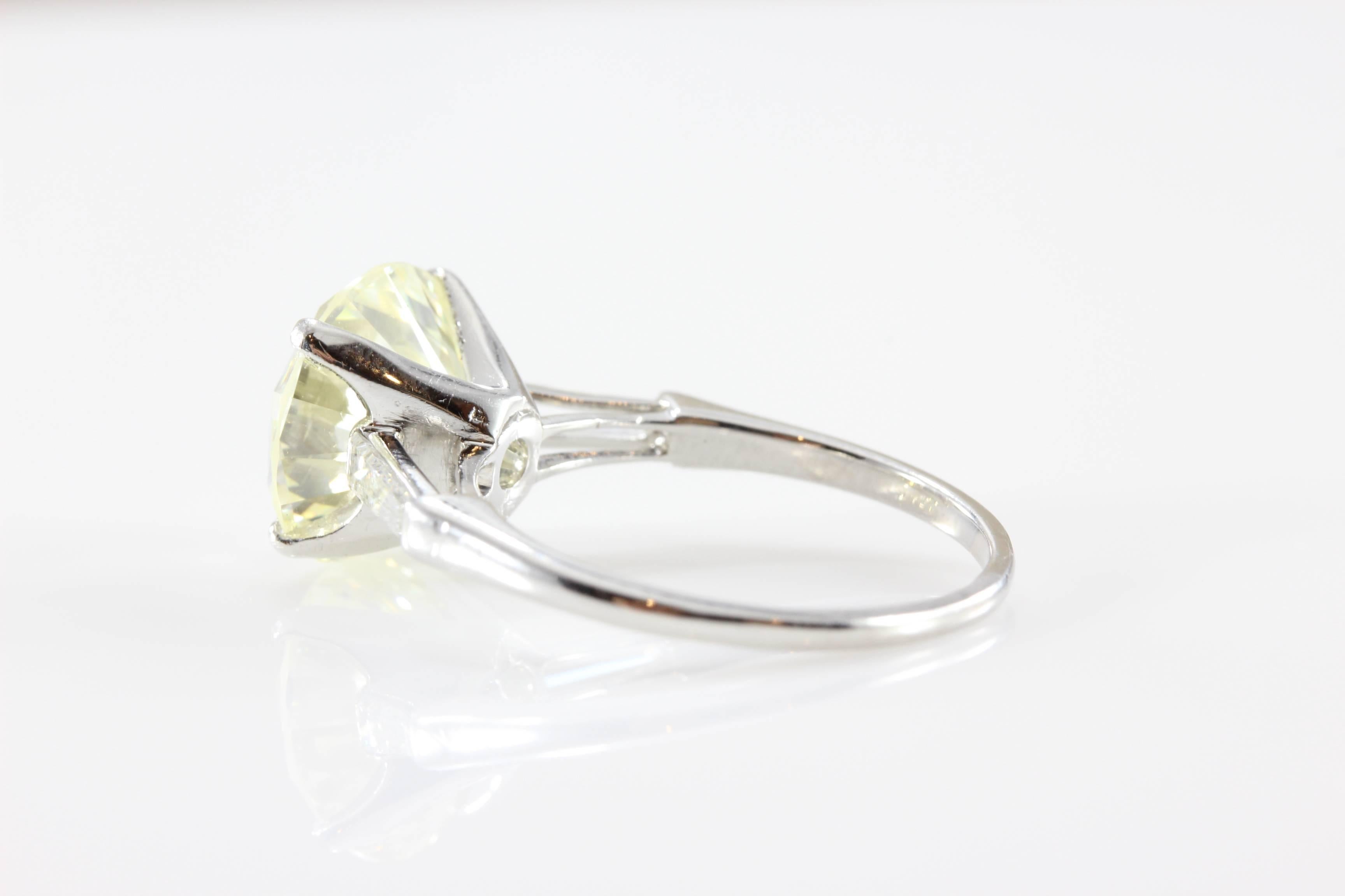 Women's 4.36 Carat Diamond Round Cut Platinum Engagement Ring