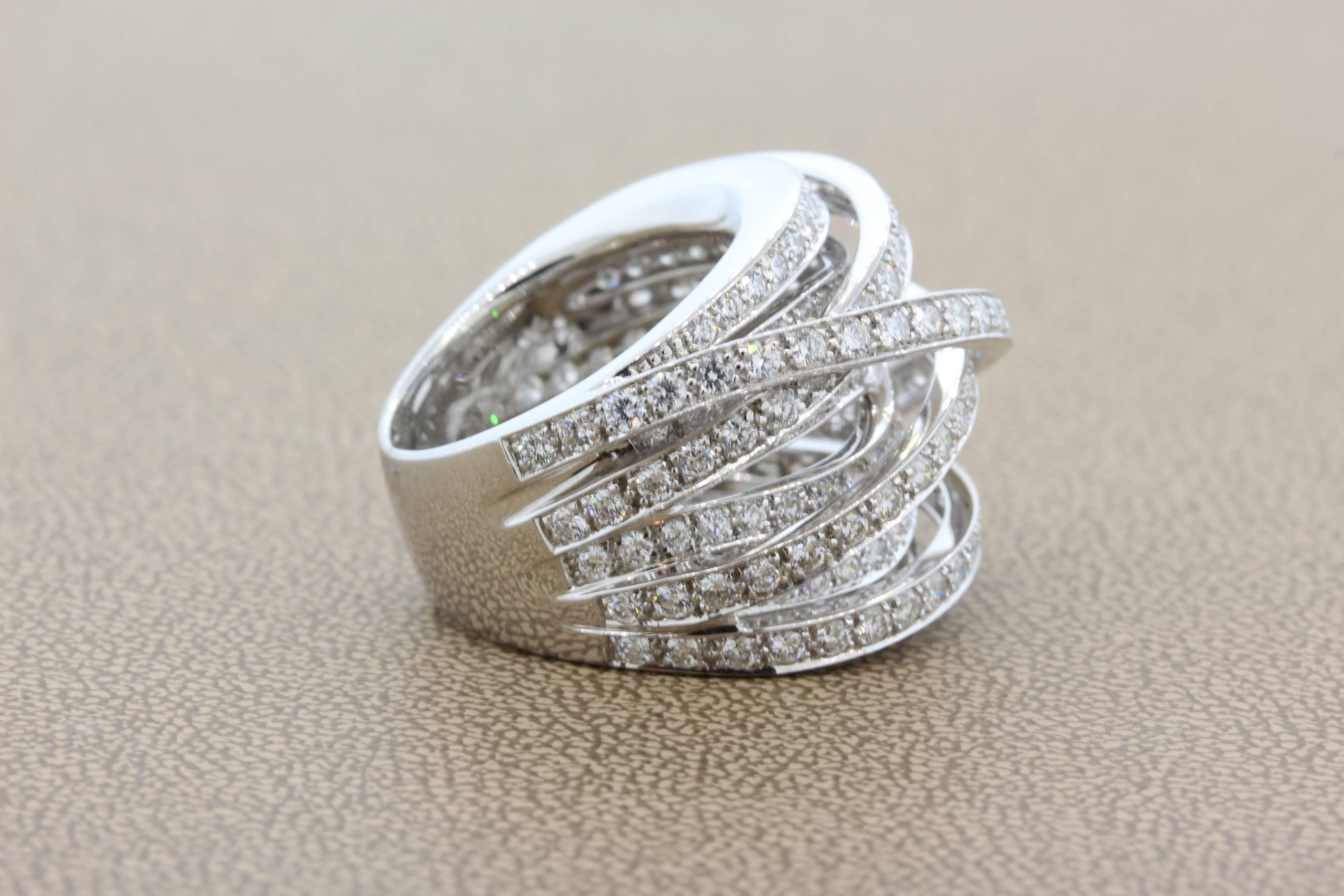 Round Cut Diamond Gold Crossover Cocktail Ring