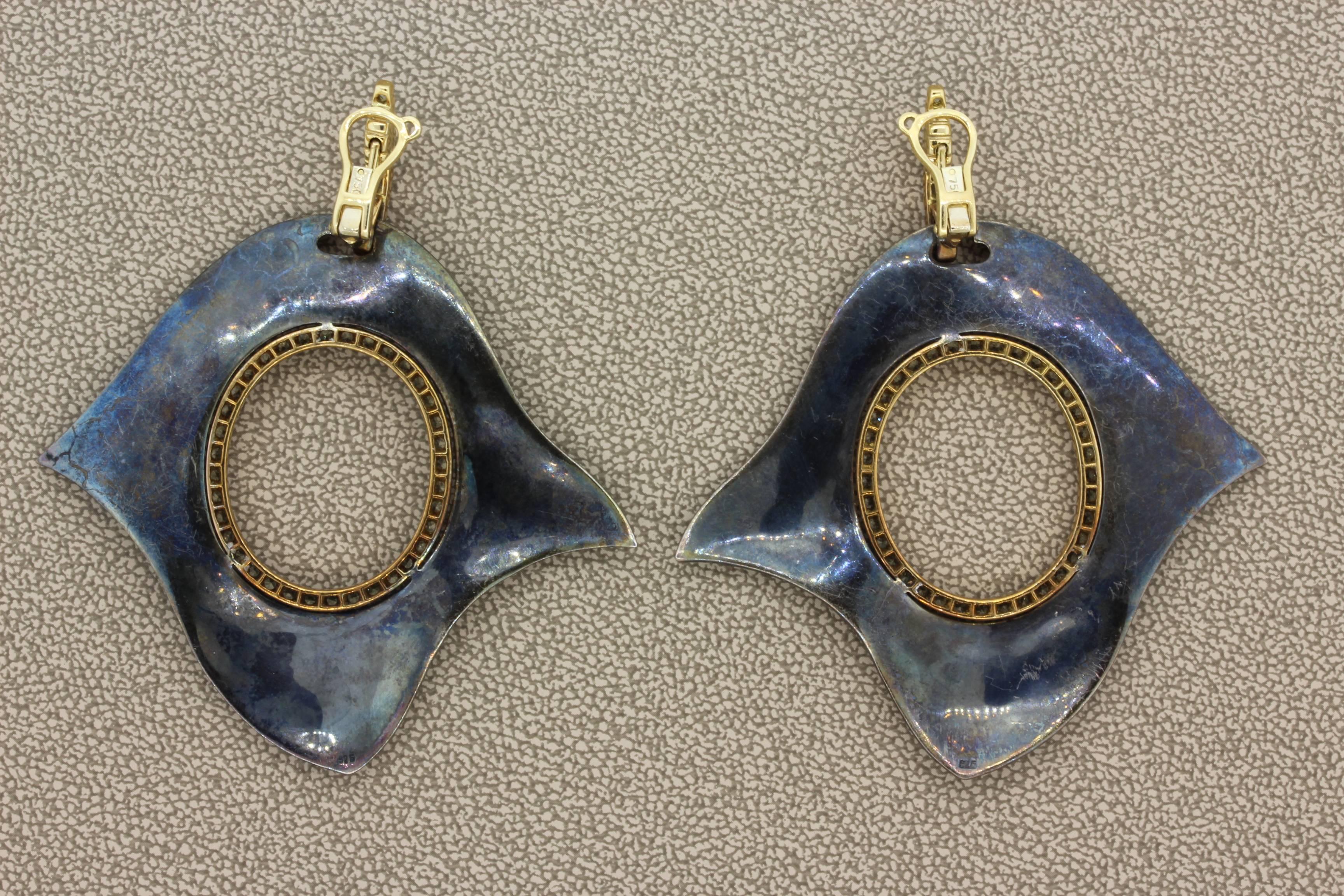 Pendientes de gota de oro plateado martillado con amatista verde en Nuevo estado para la venta en Beverly Hills, CA