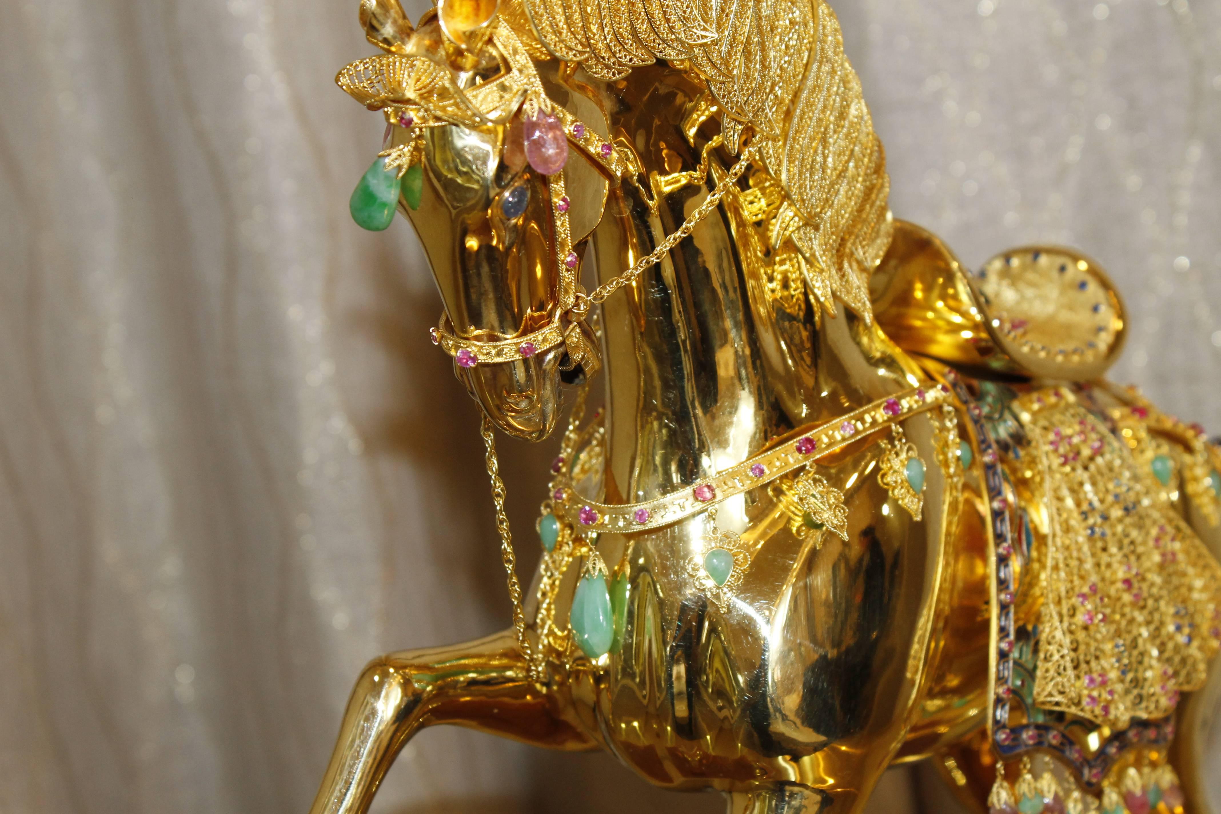 18 Karat Gold Semi Precious Stone Horse 3