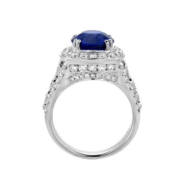 Round Cut Gem Sapphire Diamond Gold Ring For Sale