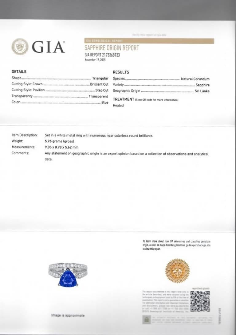 GIA Certified Ceylon Sapphire Diamond Gold Ring For Sale 2