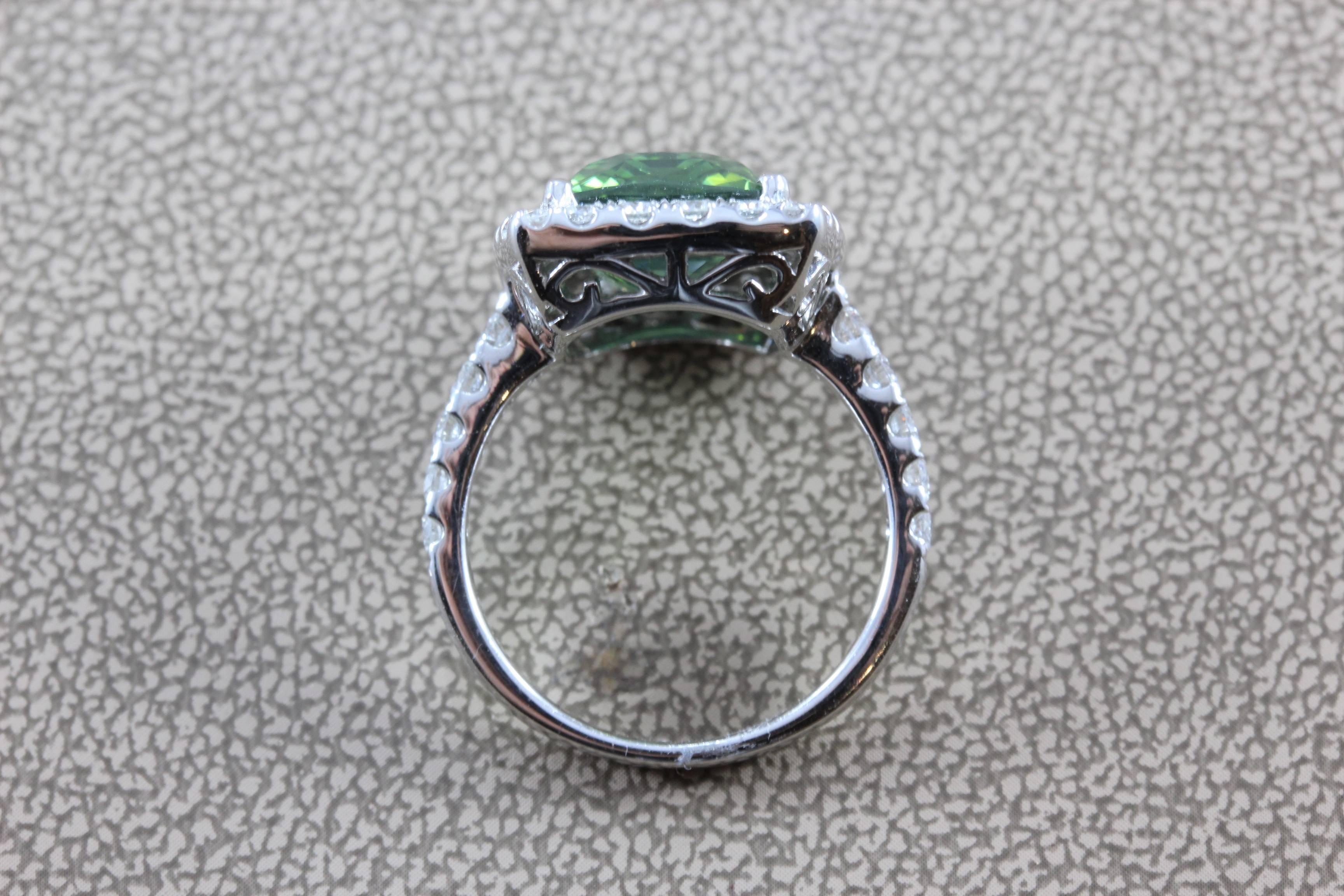 Grüner grüner Zirkon-Diamant-Goldring im Angebot 1
