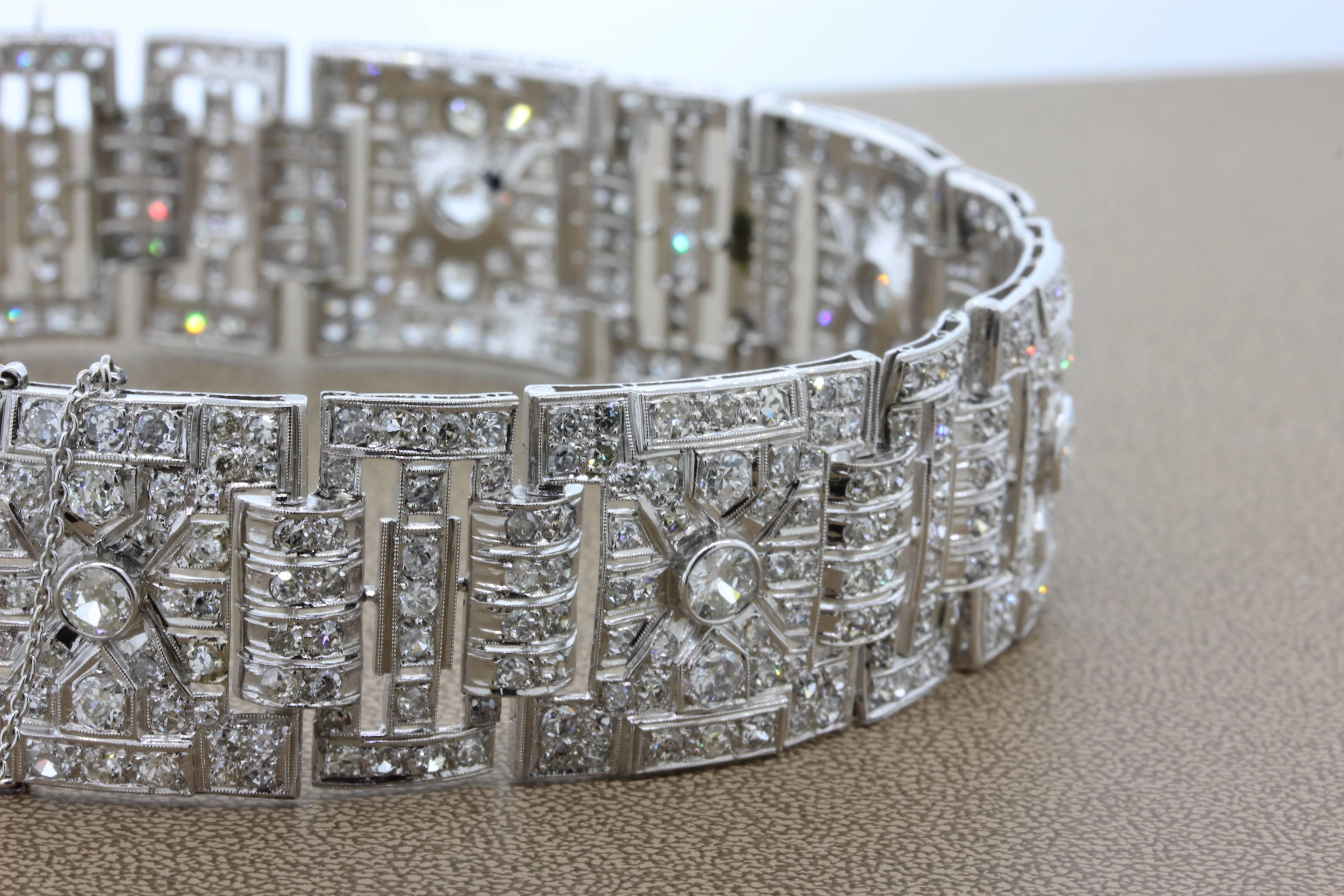 A classic diamond bracelet from the 1930’s this Art Deco piece features approximately 18.95 carats of round European cut diamonds set in platinum. In traditional fashion the diamonds are all finished with milgrain settings. 

Dimensions: 8.0 x 1.0
