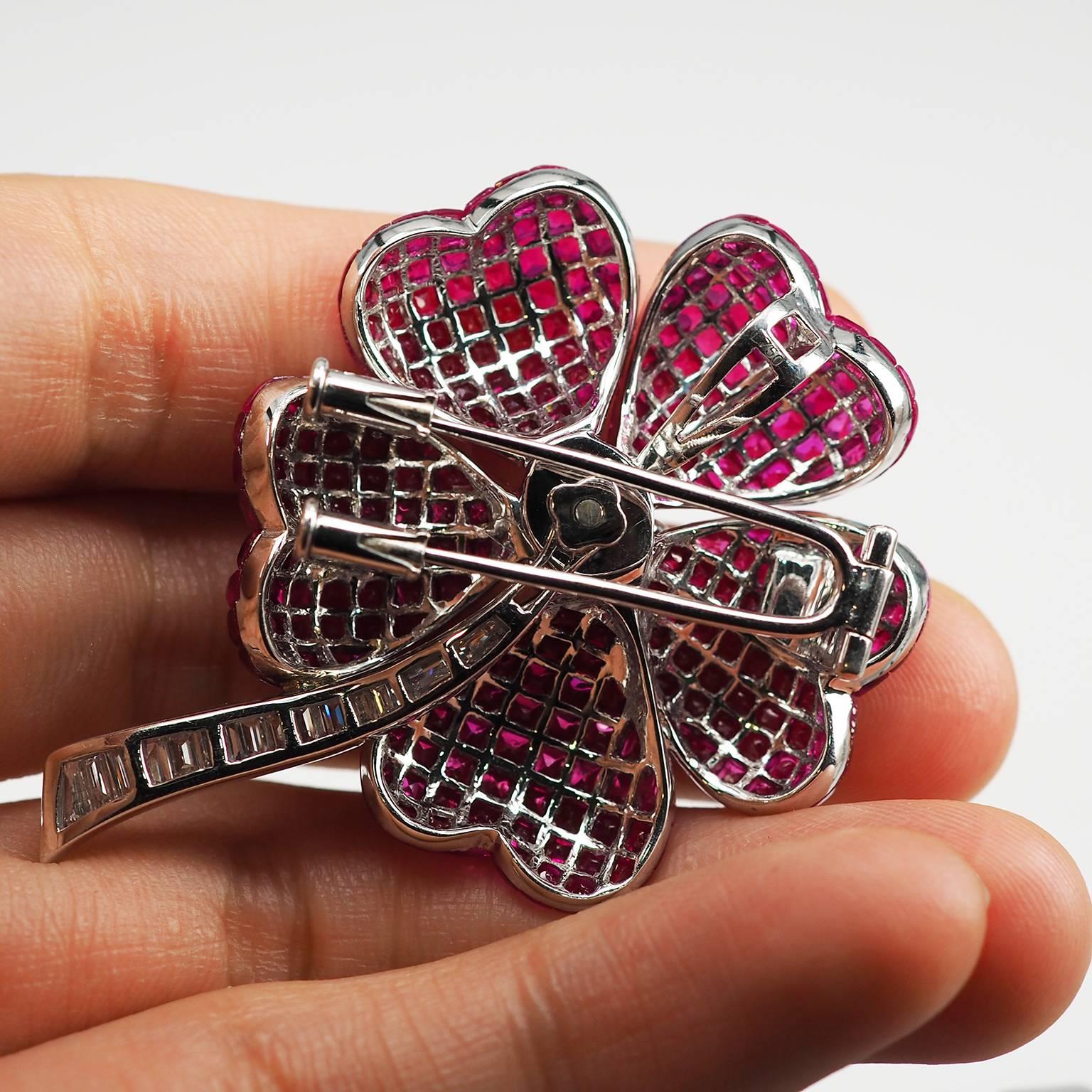 White Gold Ruby Diamond Flower Brooch In New Condition In Bangkok, TH