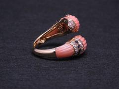 Van Cleef & Arpels Coral Sapphire Diamond Yellow GoldRing