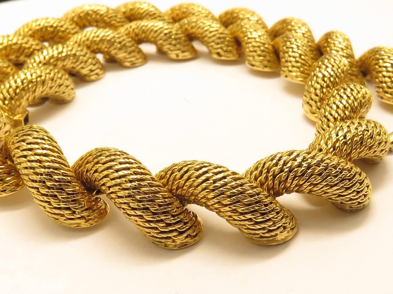 1960s Hermès Torsade Yellow Link Chain Necklace In Good Condition In Beziers, FR