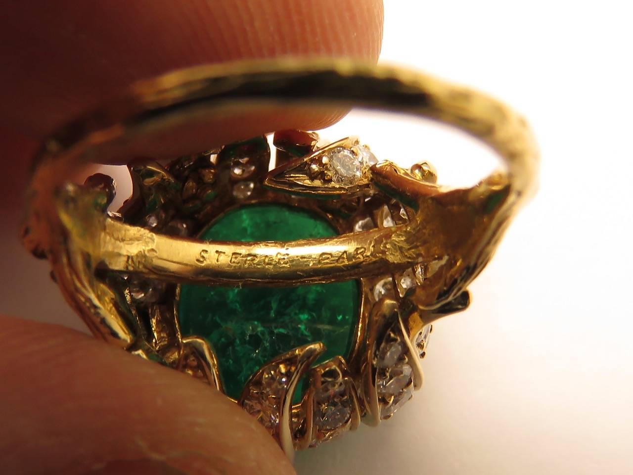 paris color golden emerald