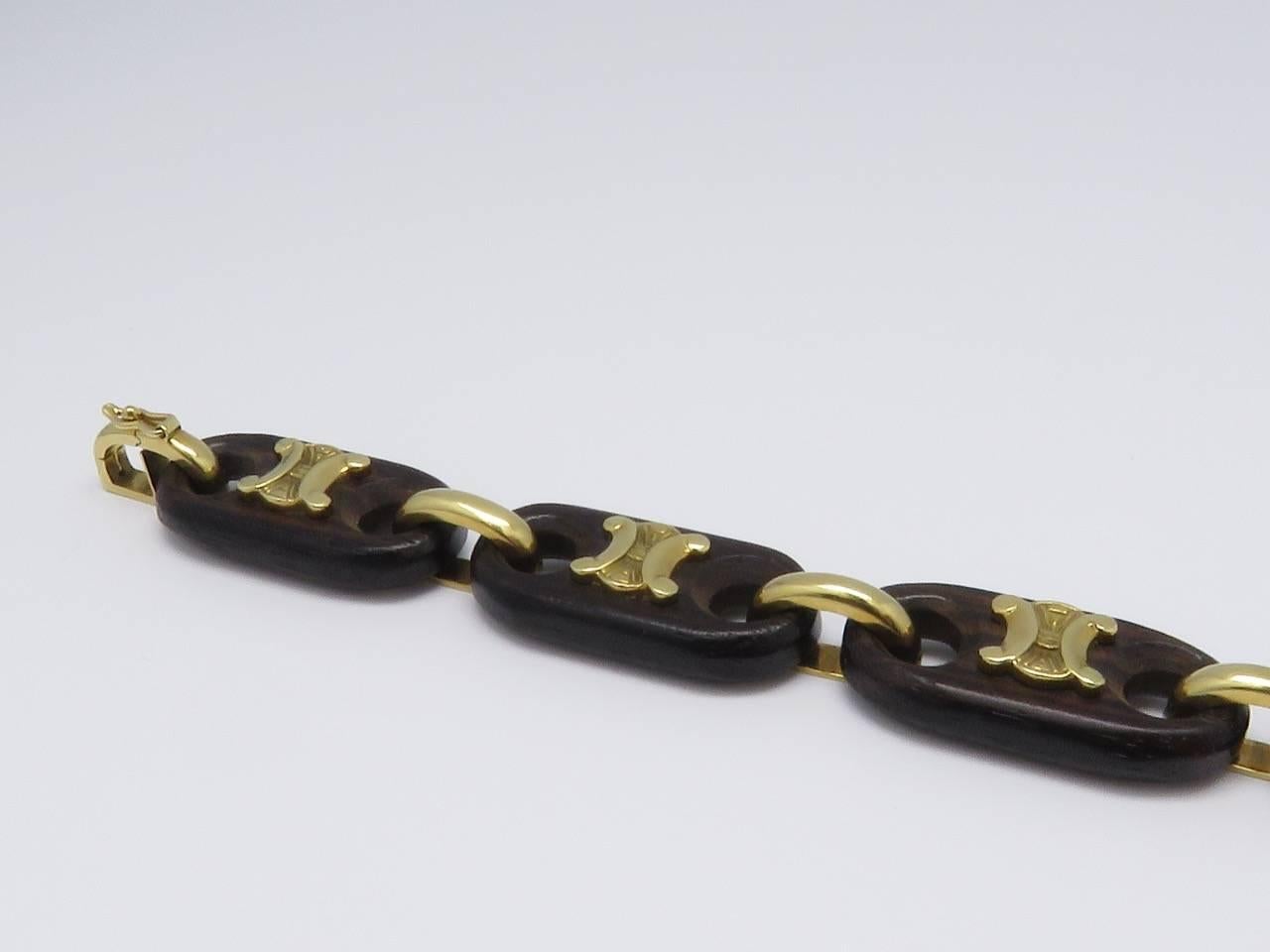 French Celine Wood Yellow Gold Bracelet In Good Condition For Sale In Beziers, FR