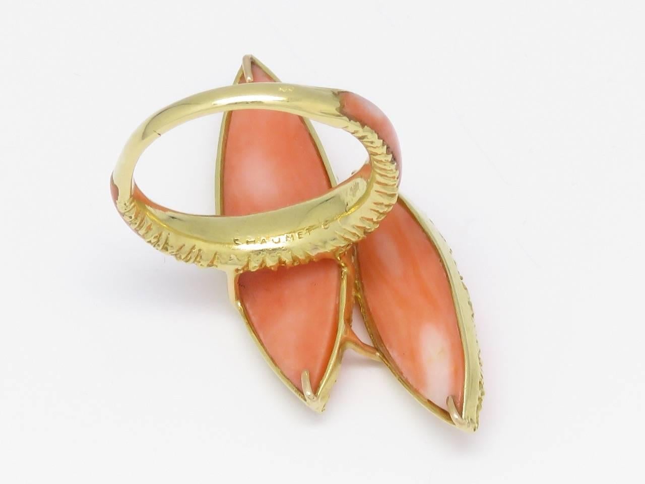 1970s Chaumet Coral Yellow Gold Earrings and Ring Set 1