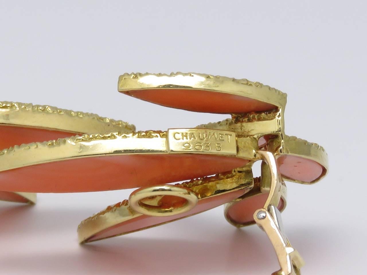 1970s Chaumet Coral Yellow Gold Earrings and Ring Set 6