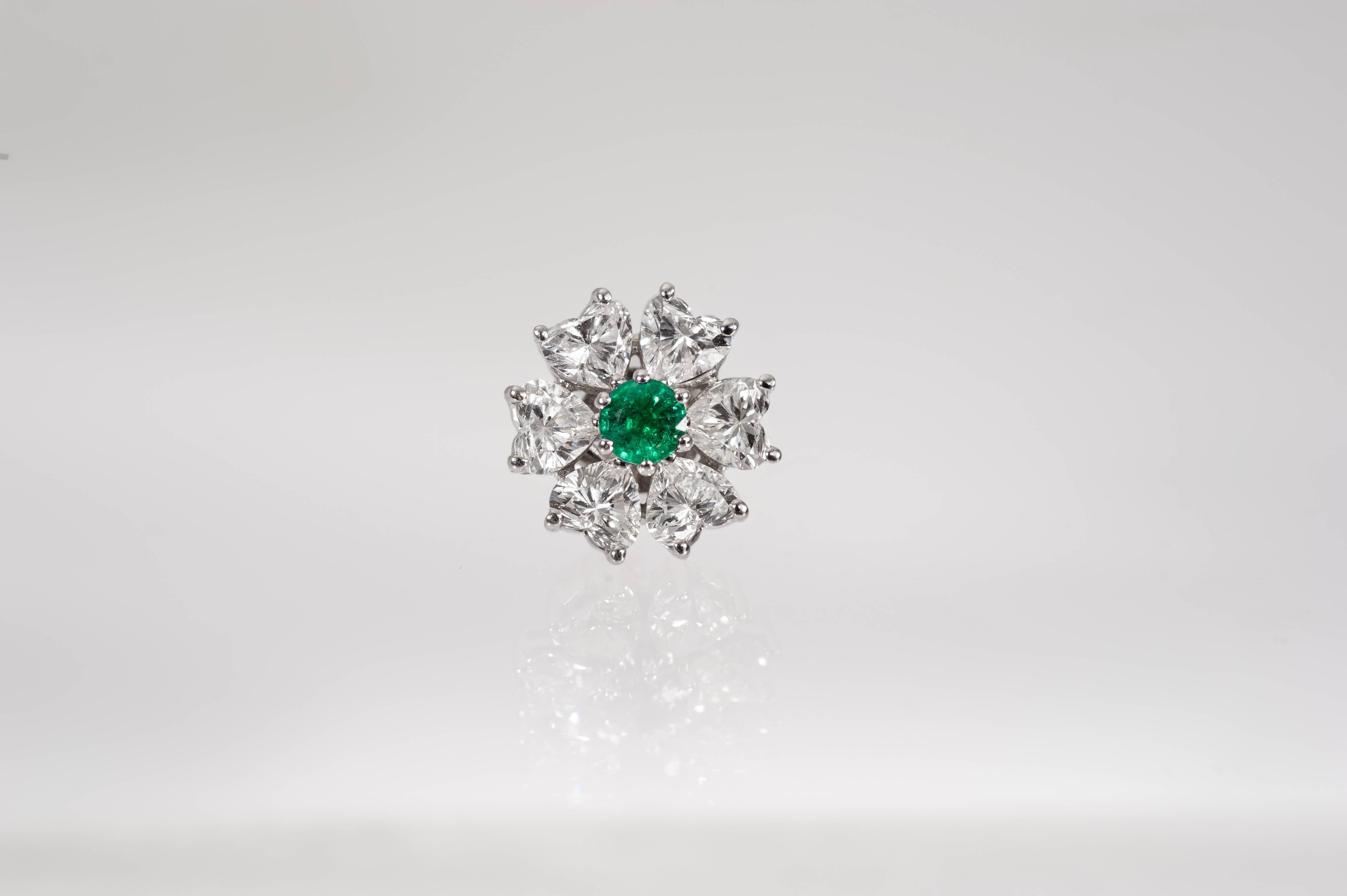 Juego de Pendientes de Diamantes Intercambiables Florales de 2,84 Quilates con Diamantes en Forma de Corazón en venta 2