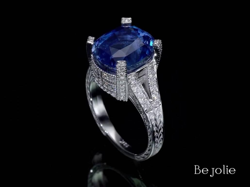 Bague de fiançailles en saphir bleu naturel certifié GRS de 11,01 carats et diamants  Unisexe en vente