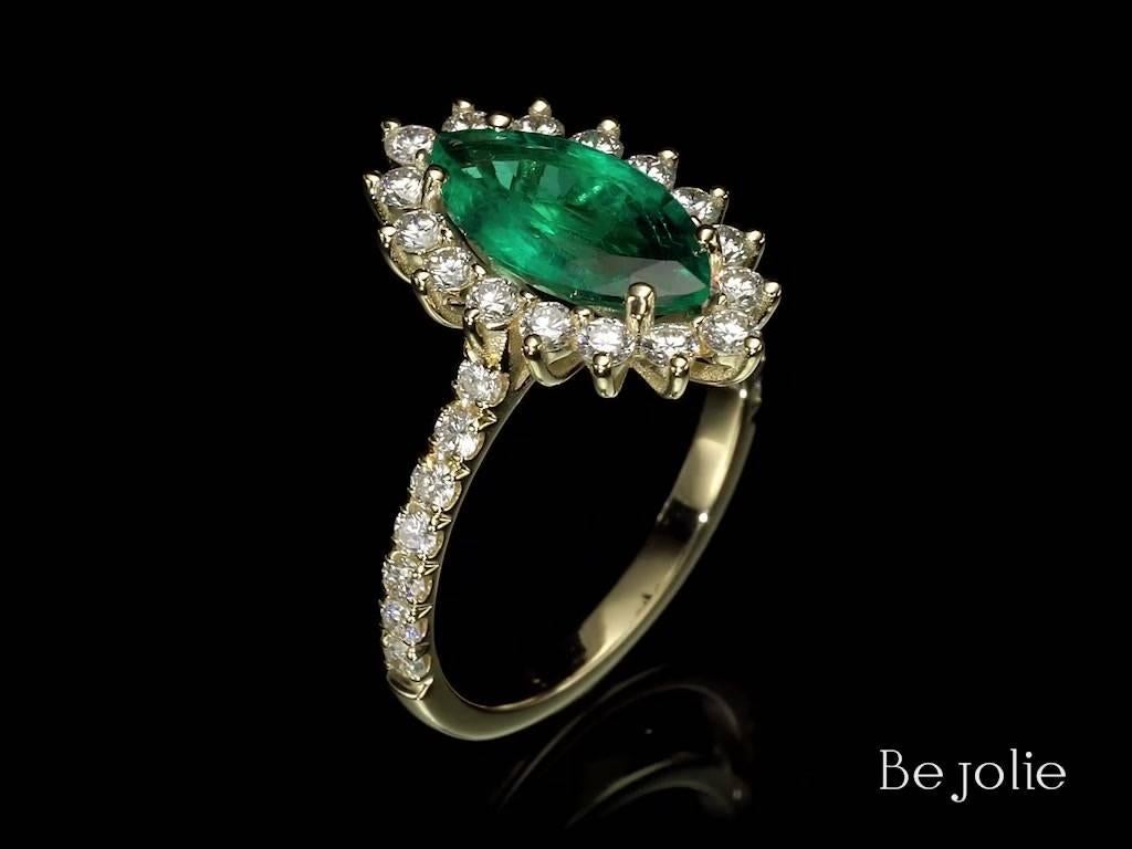 1.90 Carat Marquise Cut Natural Emerald and Diamond Engagement Ring In New Condition For Sale In New York, NY