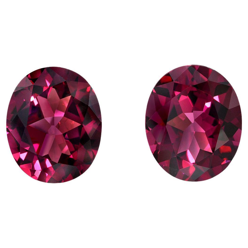 Rhodolite Garnet Gemstone Pair of 10.39 Carat Unset Oval Loose Gemstones For Sale