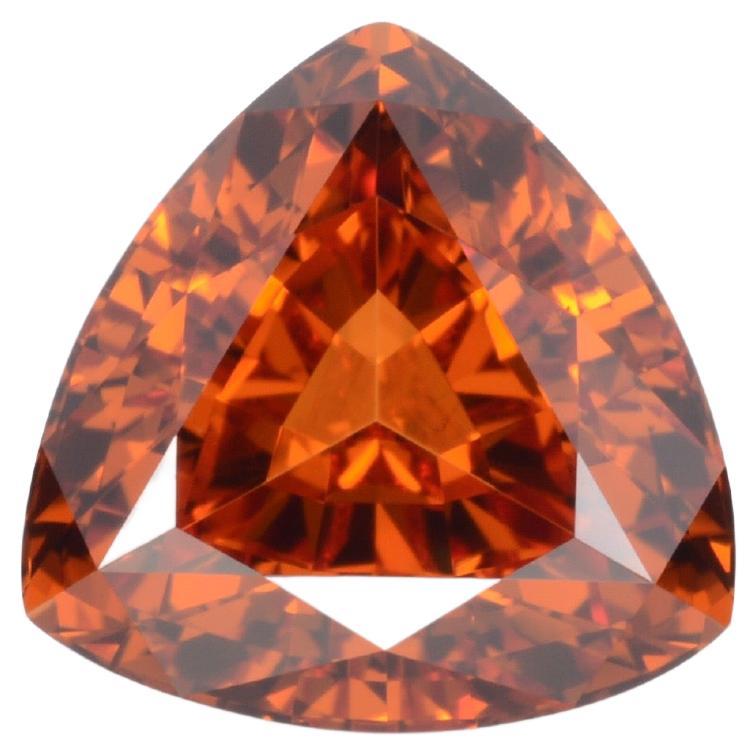 Mandarin Garnet Ring Gem 2.59 Carat Unmounted Trillion Loose Gemstone For Sale