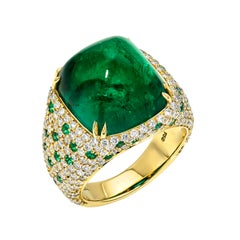AGL 15ct Muzo Colombian Sugarloaf Emerald & Diamond Ring in 18K Yellow Gold