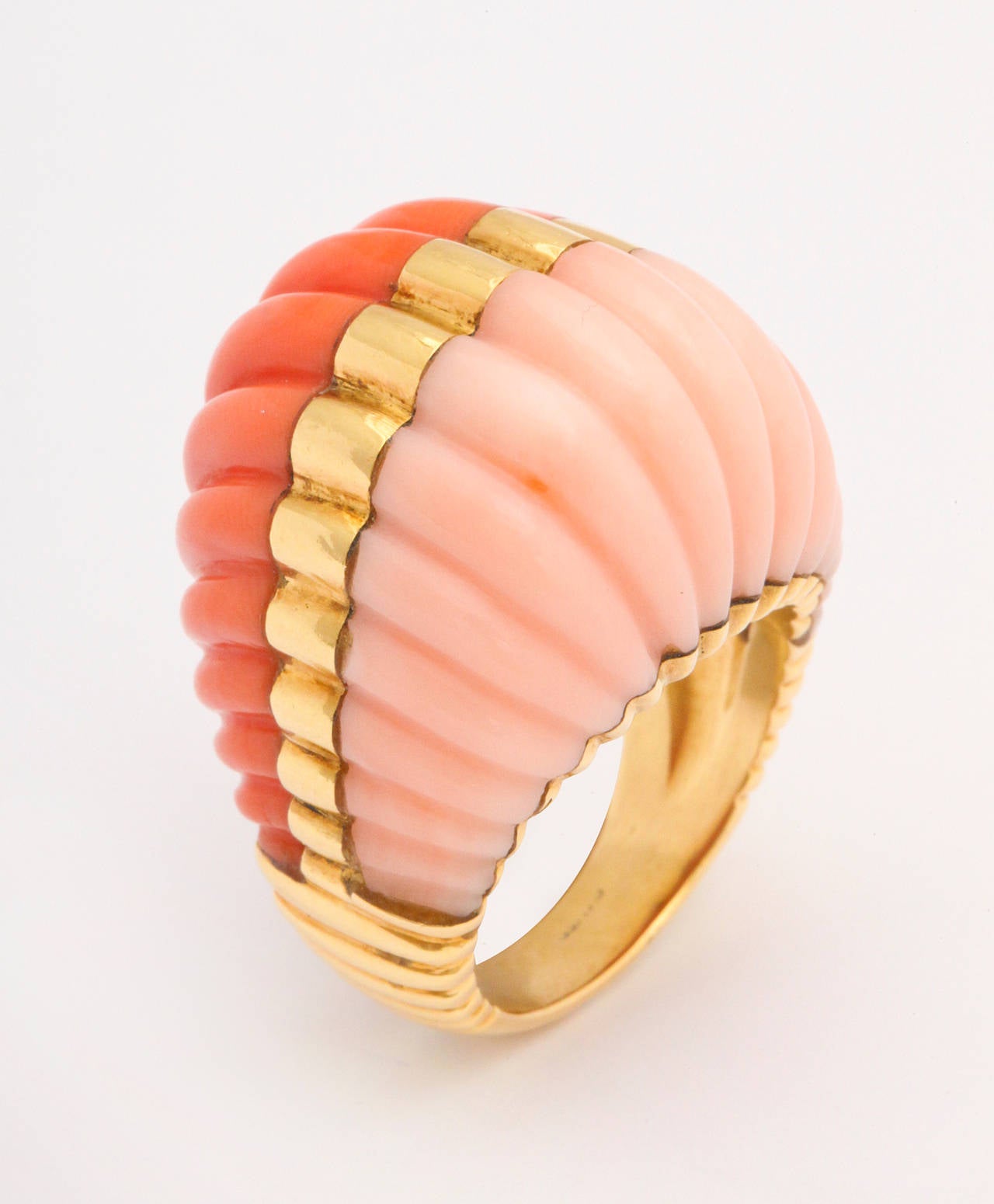 Cartier Paris Fluted Two-Toned Coral Gold Ring In Excellent Condition For Sale In New York , NY