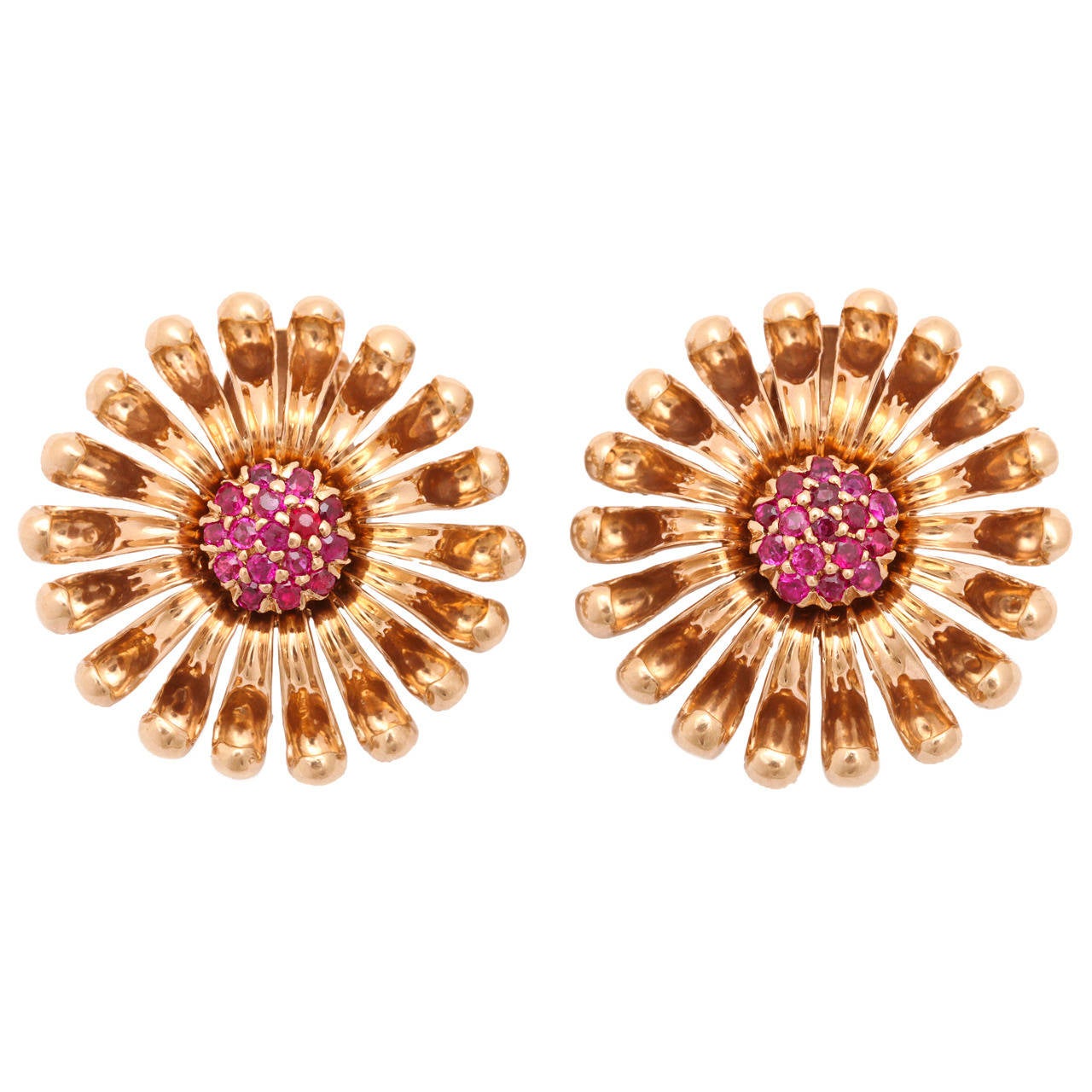 1940s Cartier Ruby Gold Flower Earrings For Sale