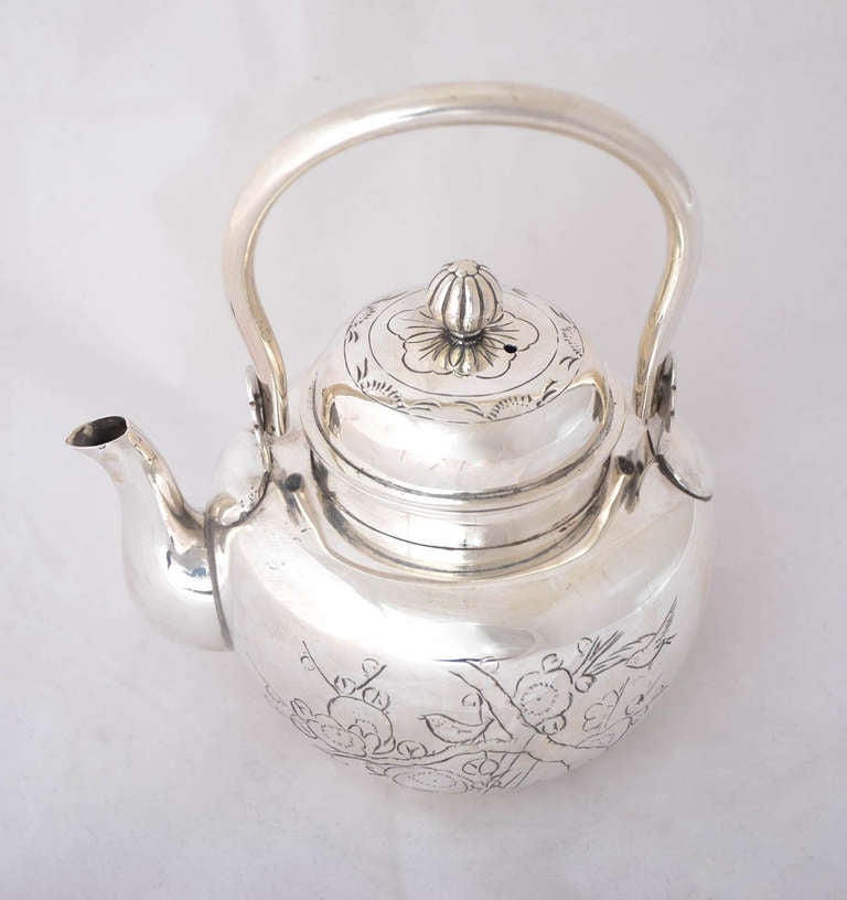 Japanese Silver Tea Kettle In Excellent Condition For Sale In London, GB