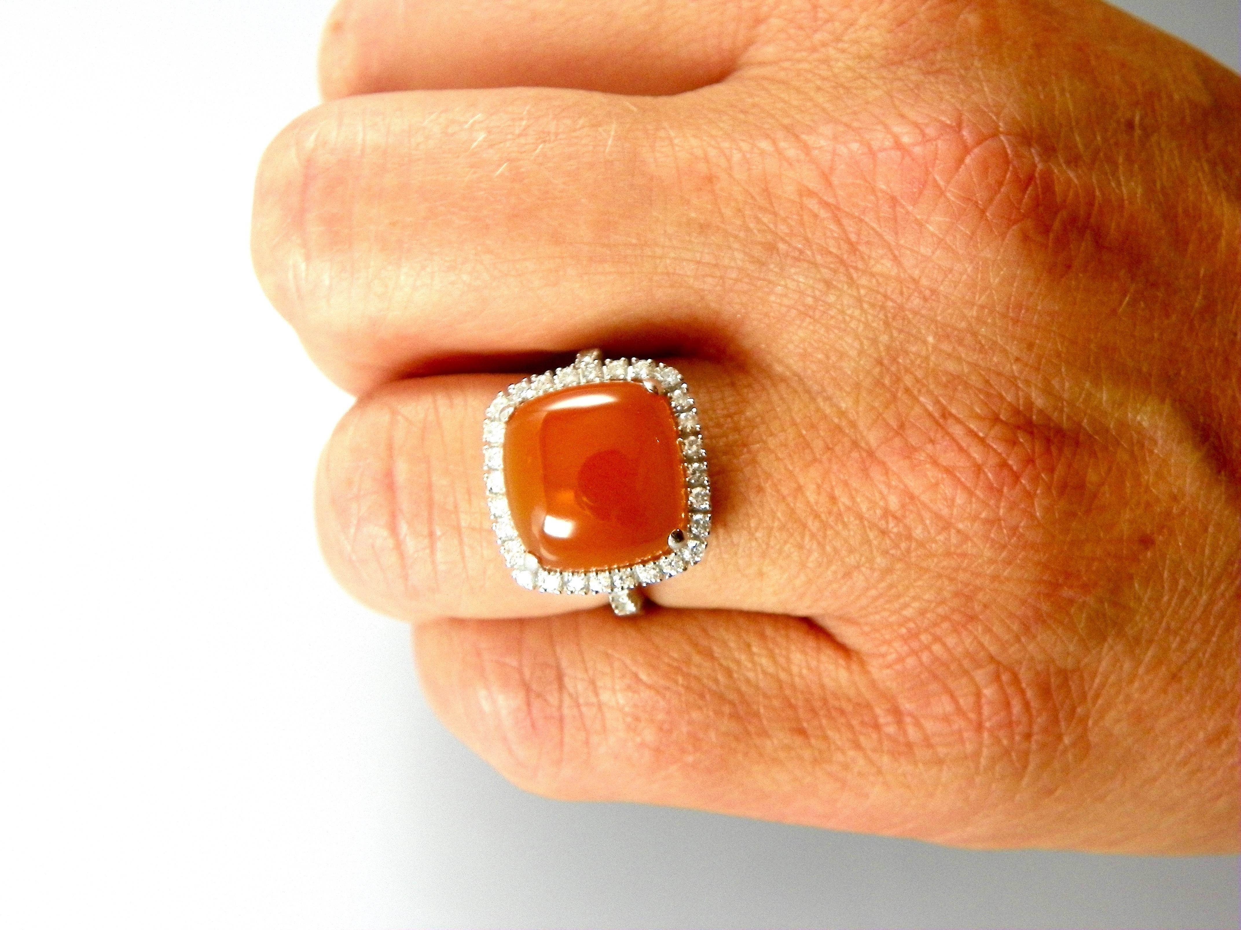 Orange Chalcedony  Diamond  Entourage Ring In New Condition For Sale In Emmen, NL