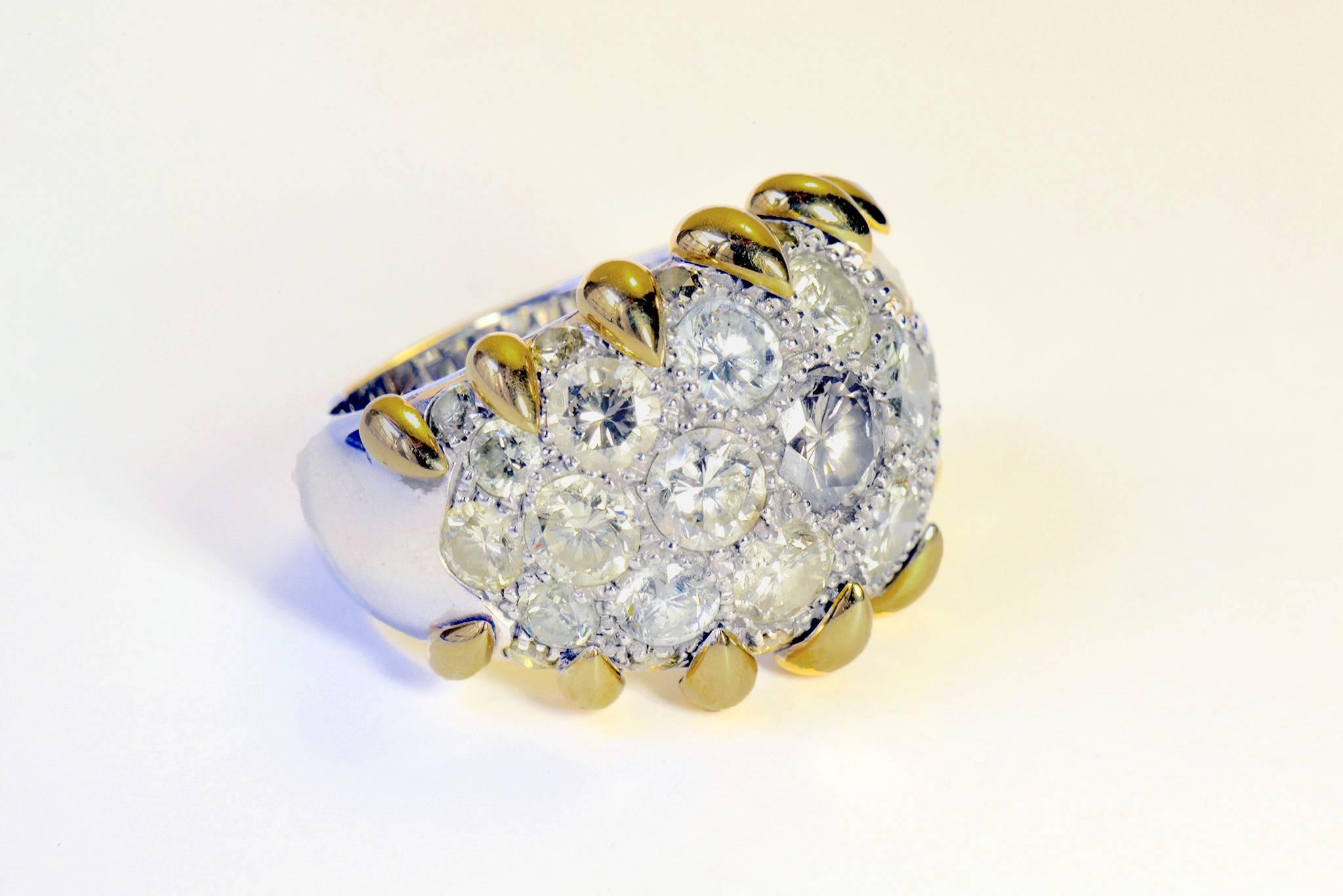 Marion Jeantet 4 Carat Fancy Diamonds white gold Ring In New Condition In Paris, FR