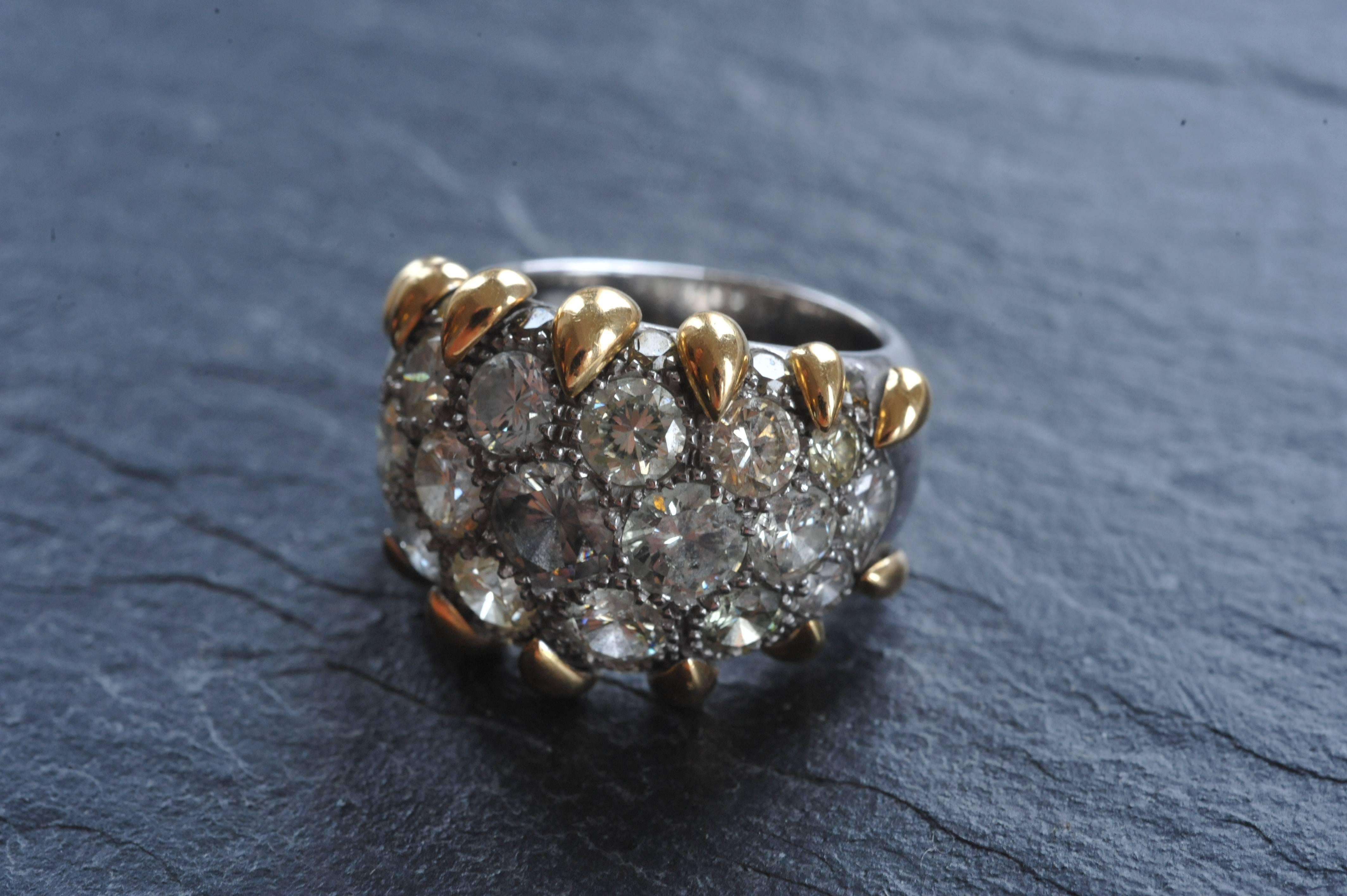 Women's Marion Jeantet 4 Carat Fancy Diamonds white gold Ring
