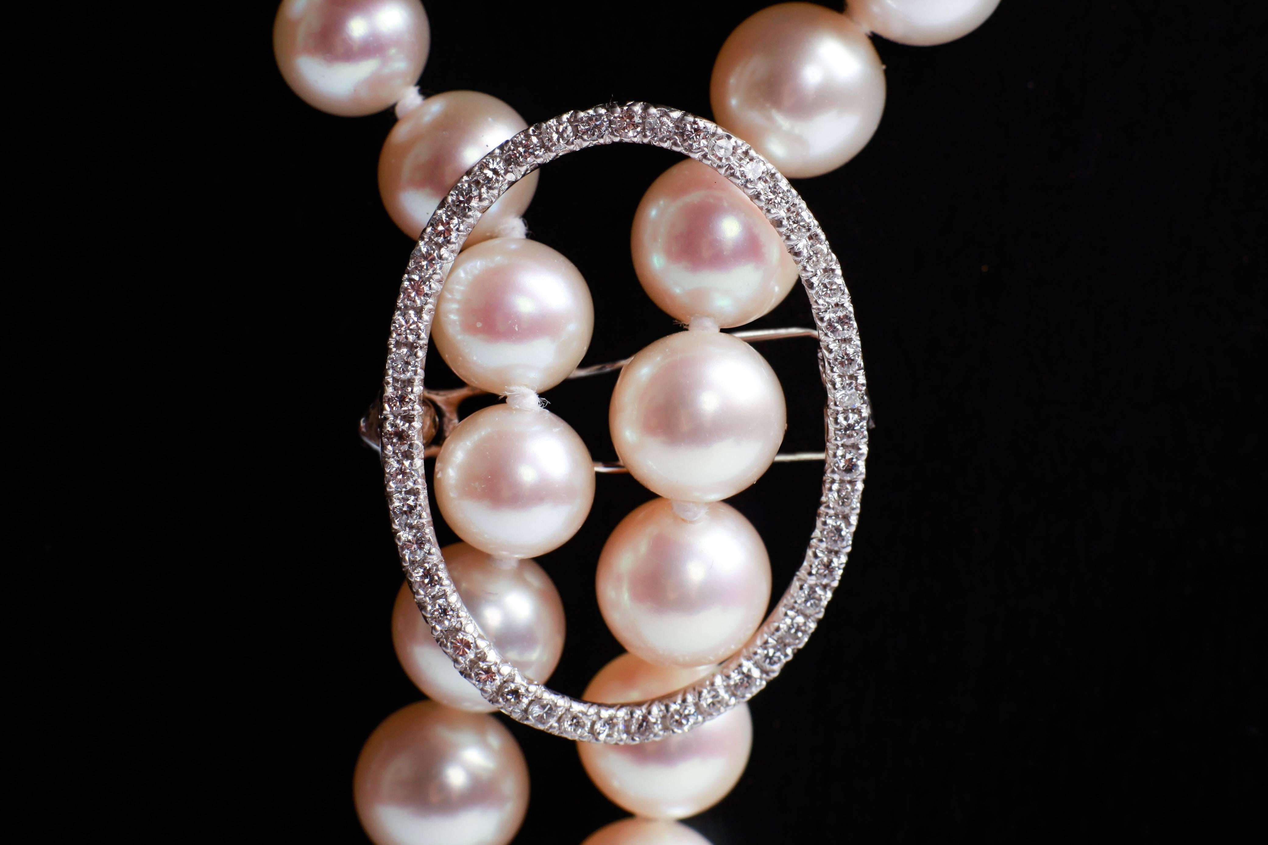 Contemporary Marion Jeantet Elegant Long Necklace of White Pearls and Diamonds 