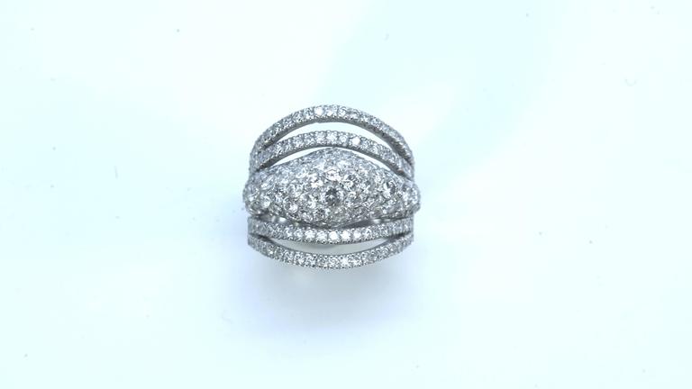 The Crown, 18 K White Gold Ring Set with Diamonds 2,80 Carats by Marion Jeantet For Sale 2