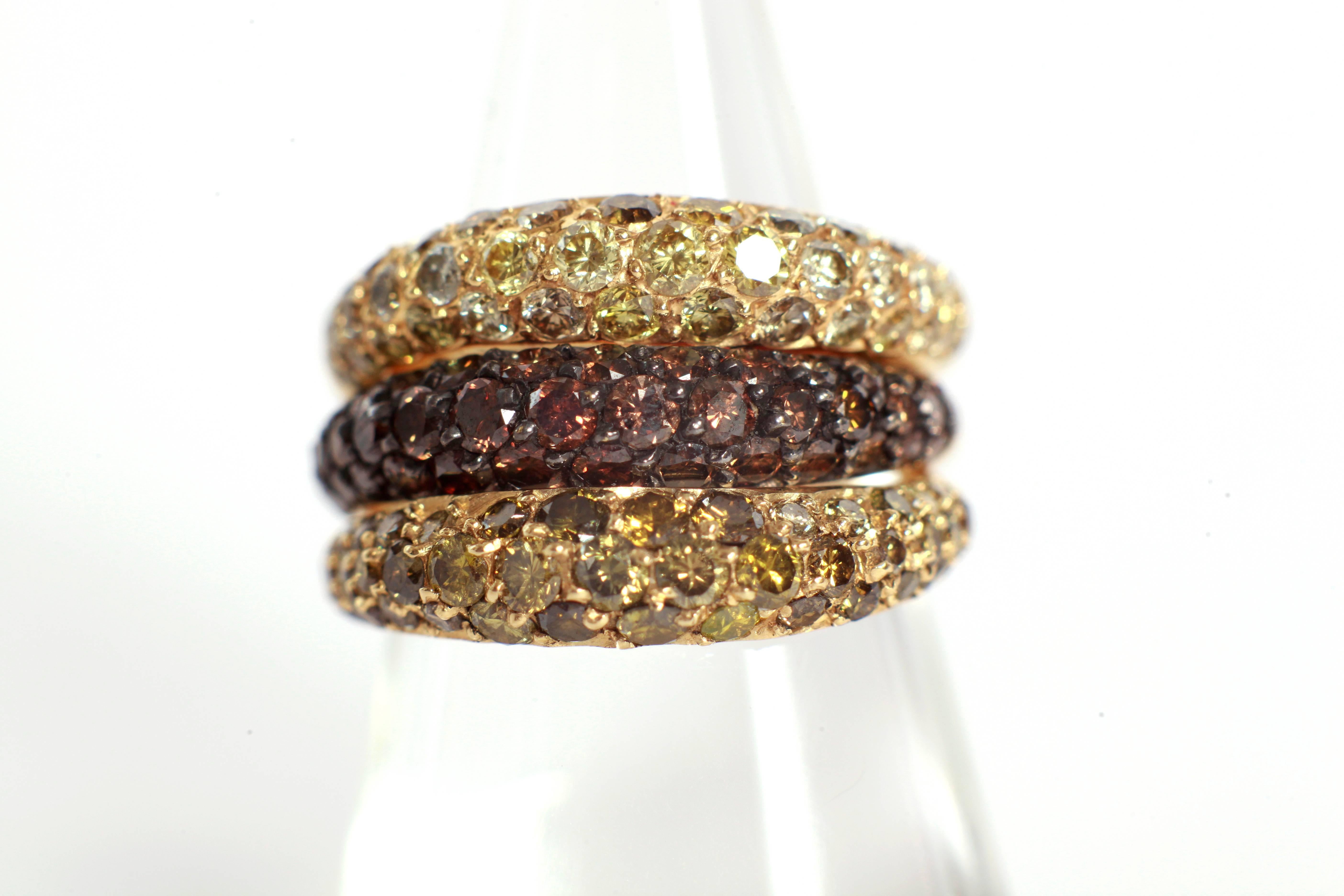  1, 13 Carats Lightly Wavy Yellow Diamond Pave-Set Band Ring  by Marion Jeantet In New Condition For Sale In Paris, FR