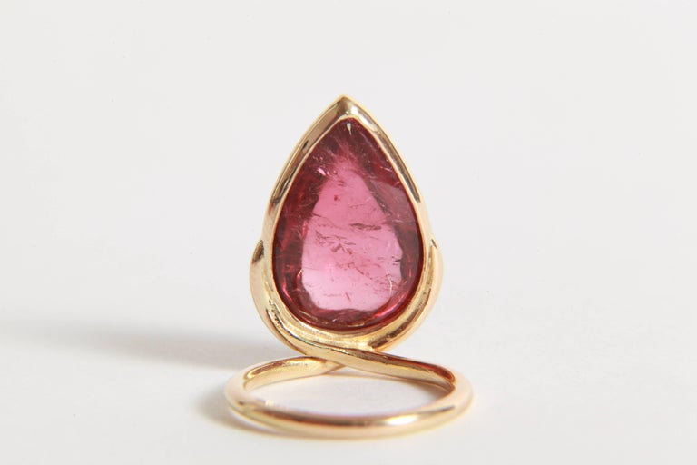 Pink Tourmaline Cabochon Ring by Marion Jeantet In New Condition For Sale In Paris, FR