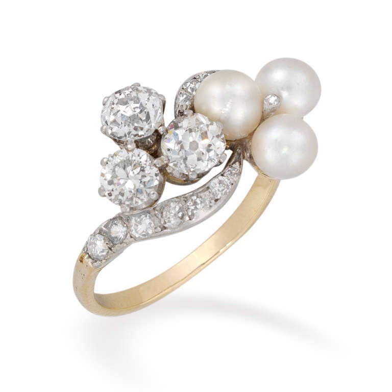 Victorian Double Trefoil Pearl and Diamond Ring In Excellent Condition In London, GB