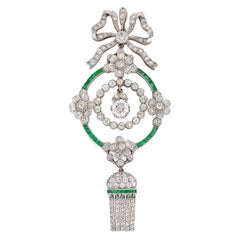 Edwardian Emerald Diamond Platinum Drop Pendant Necklace