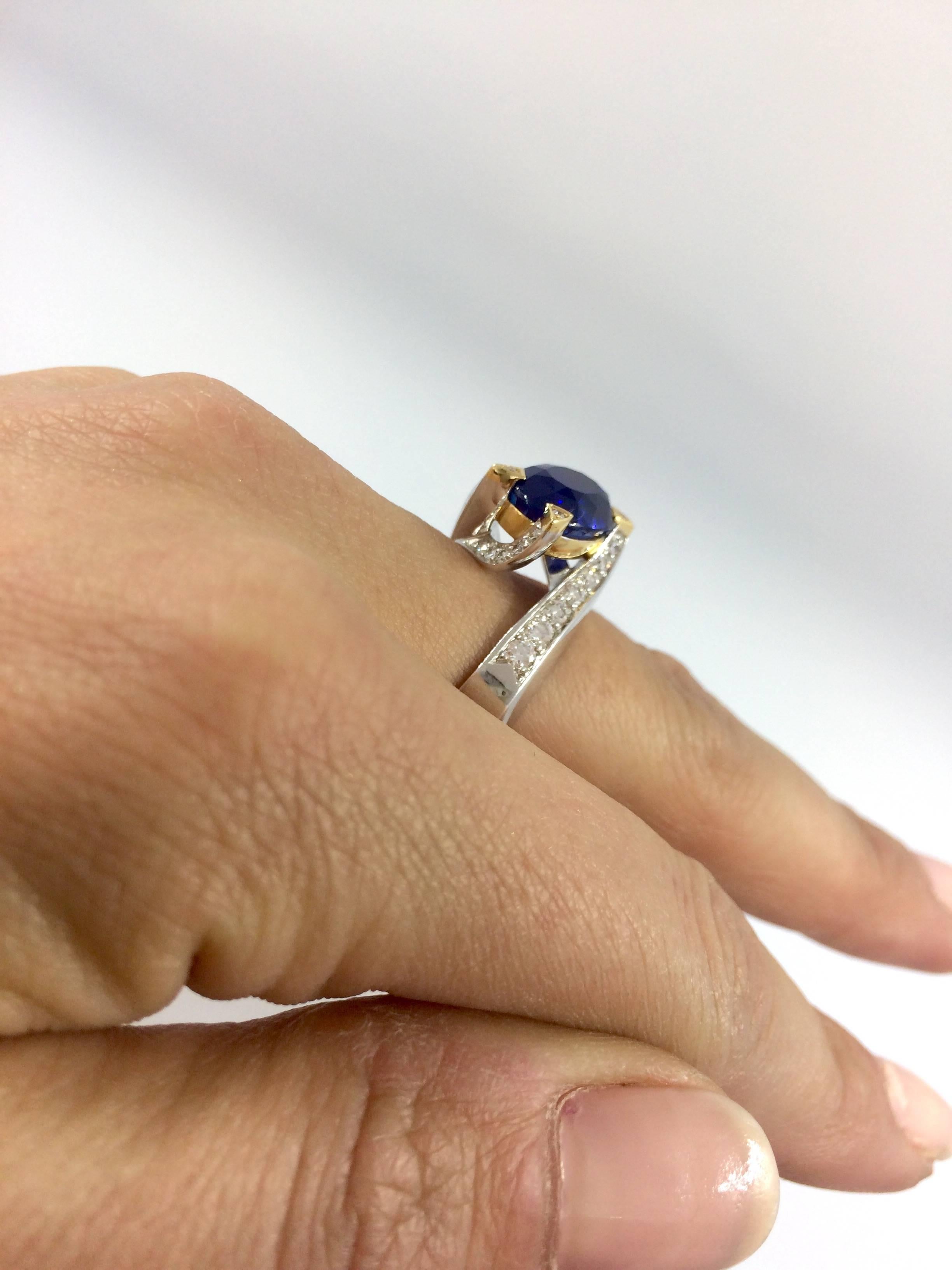 Contemporary 5.14 Carat Unheated Burma Royal Blue Sapphire Diamond Gold Ring For Sale