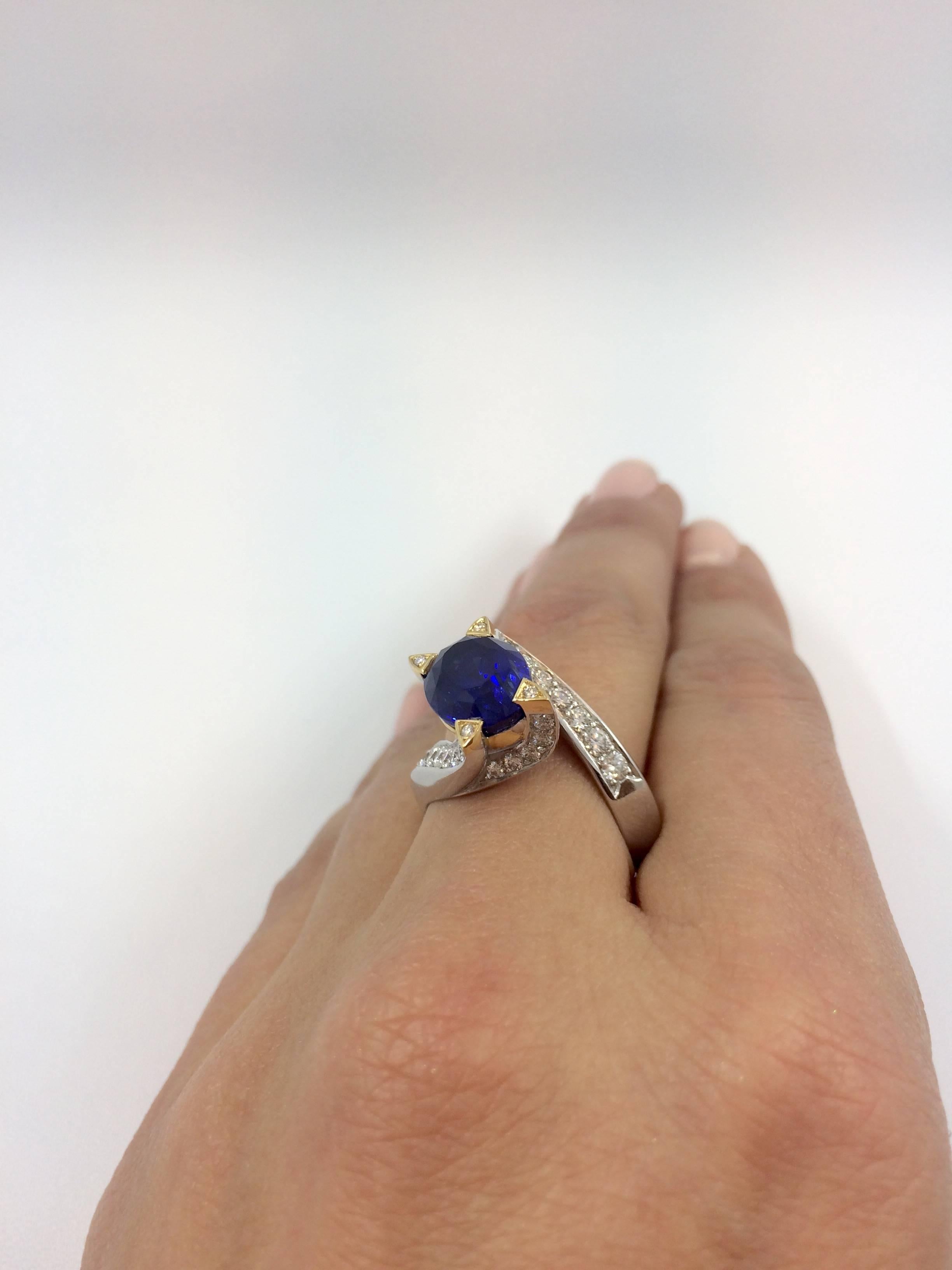 5.14 Carat Unheated Burma Royal Blue Sapphire Diamond Gold Ring For Sale 3