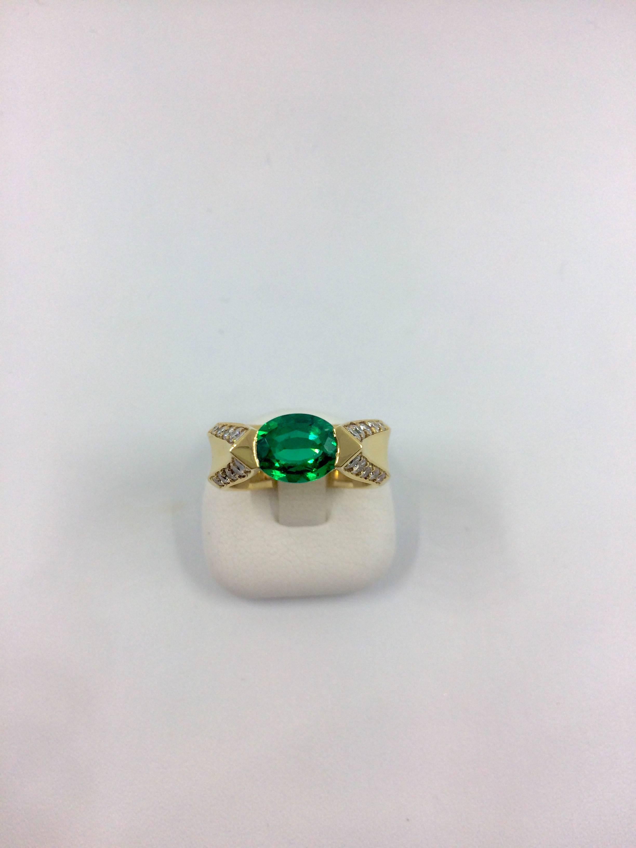Emerald Diamond Gold Ring For Sale 2