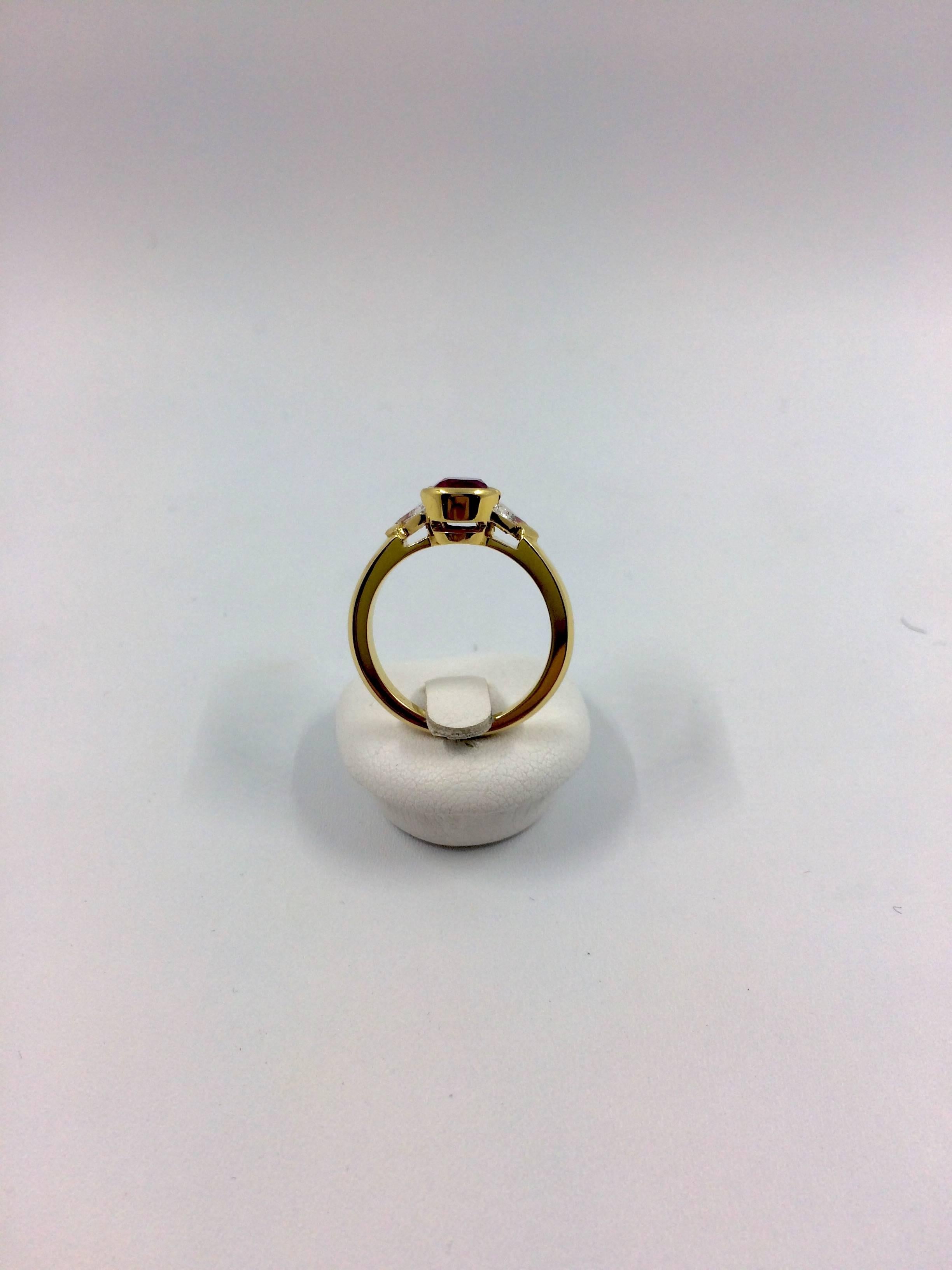 Burma Ruby Diamond Gold Ring For Sale 2