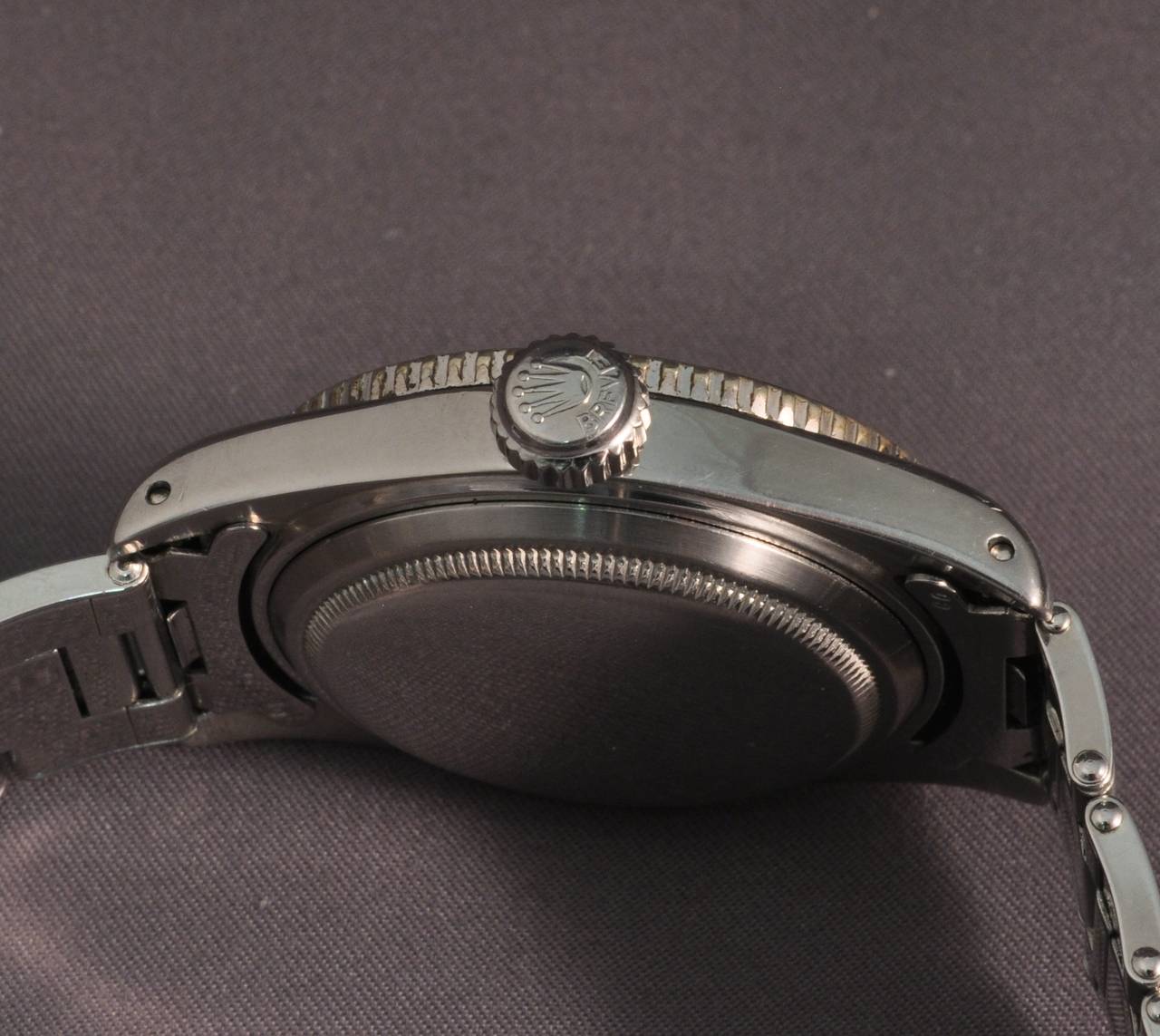 Fine and rare stainless steel self winding diver's wristwatch.