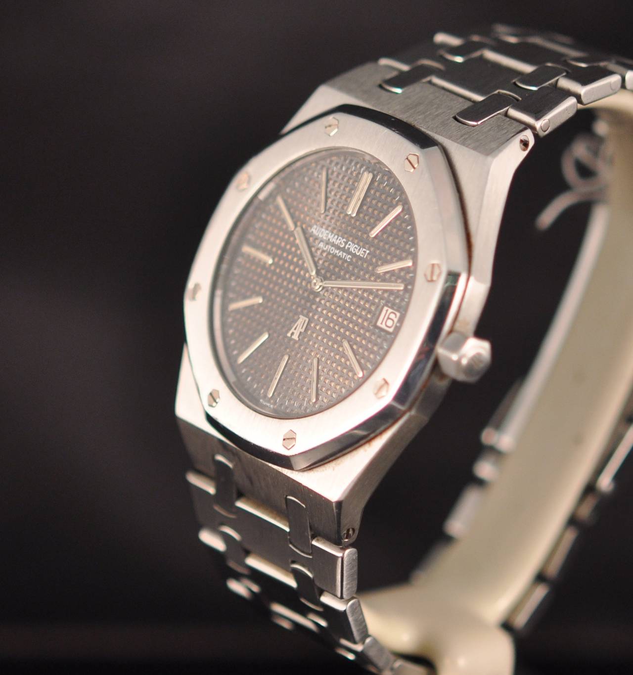 Audemars Piguet Stainless Steel Royal Oak Jumbo A Series Wristwatch Ref 5402ST In Good Condition In Paris, FR