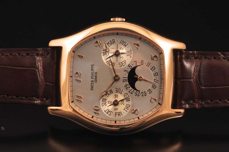 Men's Patek Philippe Rose Gold Perpetual Calendar Wristwatch Ref 5040R