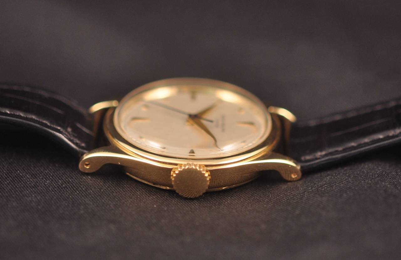 Women's or Men's Patek Philippe Yellow Gold Calatrava Wristwatch Ref 2508