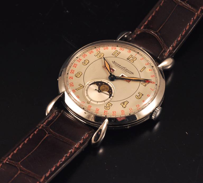 Jaeger-LeCoultre Stainless Steel Triple Calendar Moonphase Watch circa 1950s In Excellent Condition In Paris, FR